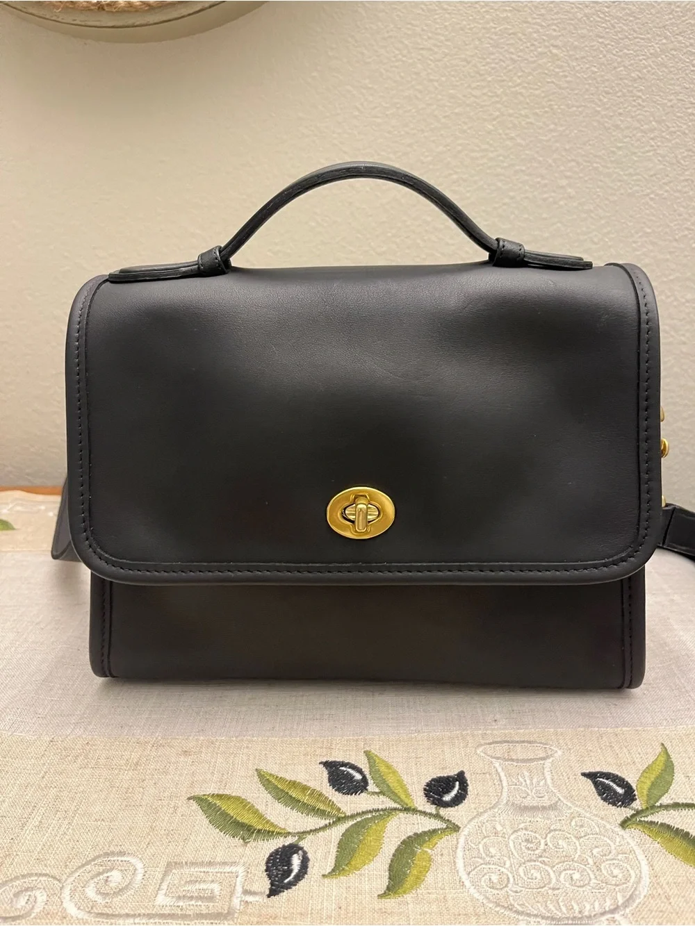 Vintage Coach Court Bag top handle #9870